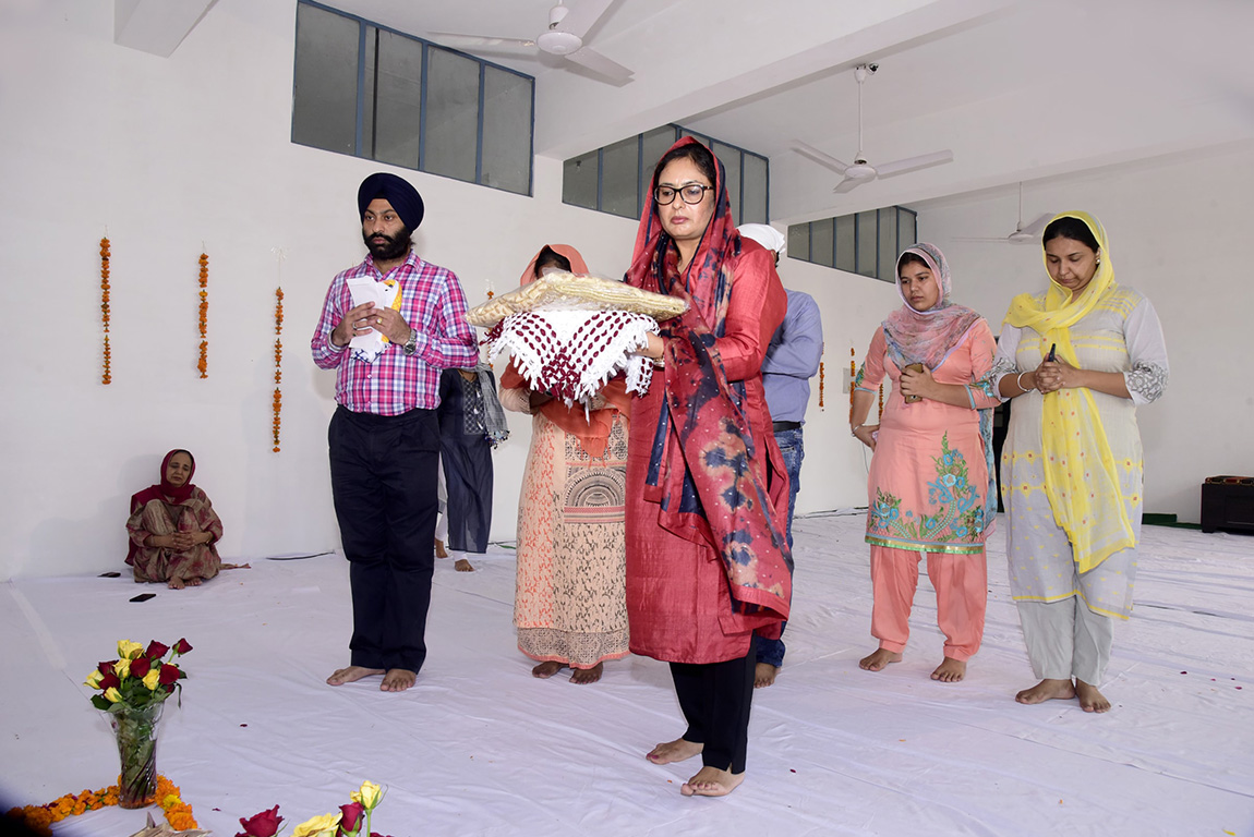 Path Sri Sukhmani Sahib 