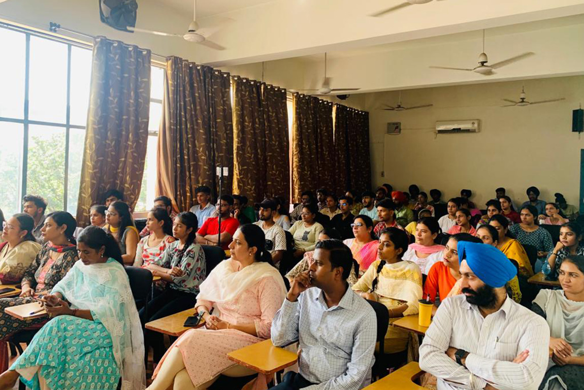 Pharmacy College Club, G. H. G. Khalsa College of Pharmacy Gurursar Sadhar celebrated Teachers Day